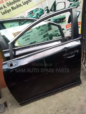 Toyota Venza Door Front Left Empty 2015 Model