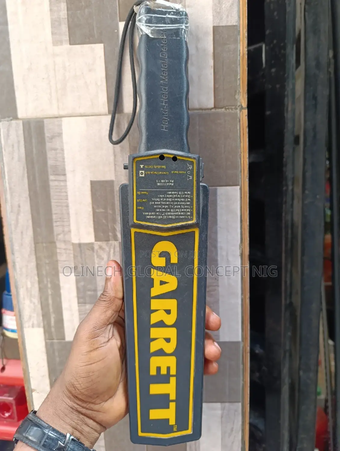 Hand Held Metal Detector