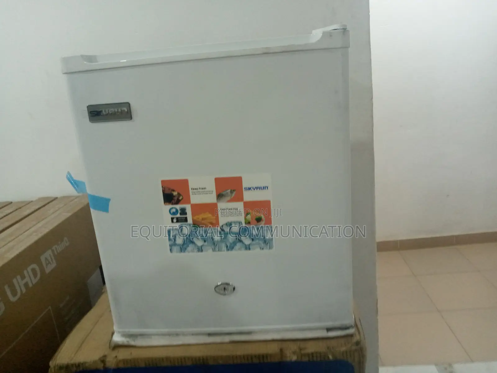 Skyrun 50 Liters Bedside Fridge | BCD-55A