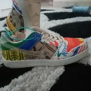 Gym Sports Canvas And Shoes
