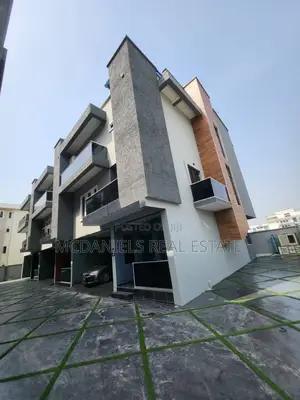 5bdrm Townhouse/Terrace in Ikate for Sale