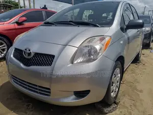 Toyota Yaris 1.8 TS Liftback 2007 Silver