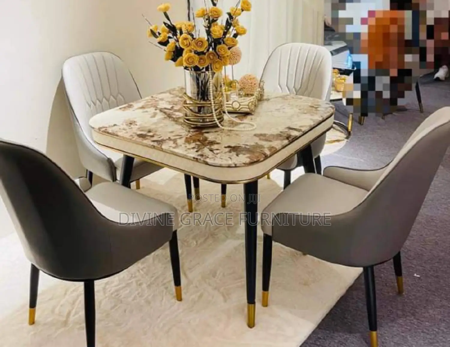 Dinning Table With Chairs