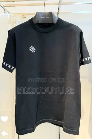 Original LOUIS VUITTON T-Shirts Available in Store