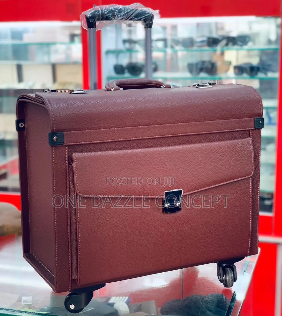 Briefcase Pilot Box