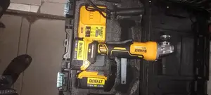 Cordless Angle Grinder 41⁄2"