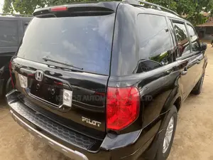 Honda Pilot 2003 Black