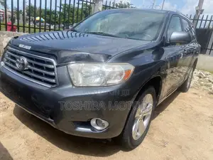 Toyota Highlander 2010 Gray