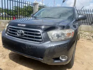 Toyota Highlander 2010 Gray