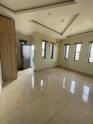 Furnished 3bdrm Block of Flats in Surulere for rent