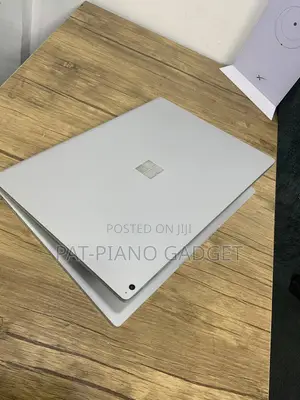 Laptop Microsoft Surface Book 2 16GB Intel Core I7 SSD 256GB
