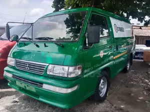 Mitsubishi Delica 2012 Green