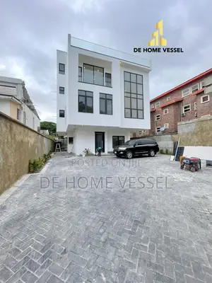 5bdrm Duplex in Old Ikoyi for sale