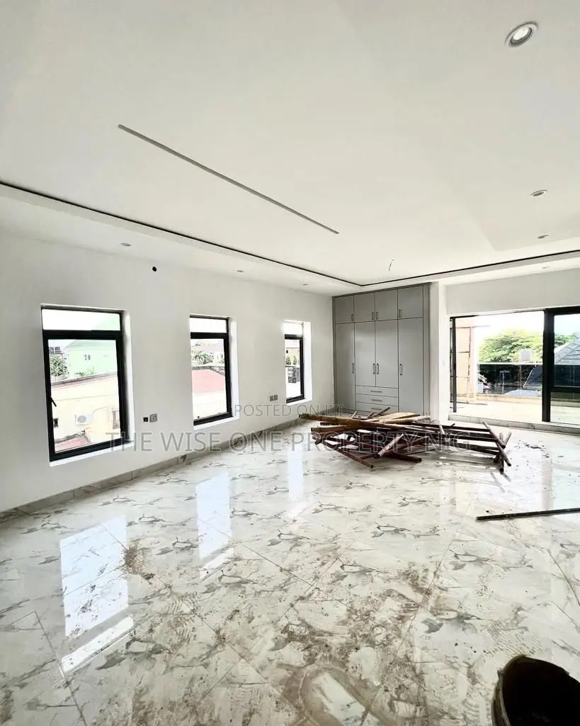 Furnished 4bdrm Duplex in Heliu Estate, Enugu for rent