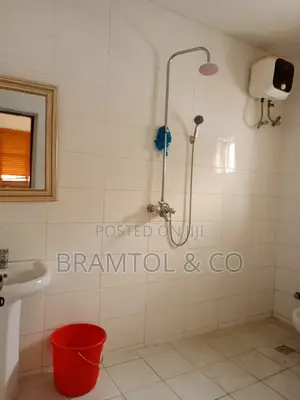 Furnished 3bdrm Block of Flats in Durumi for rent