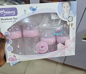 Feeding Bottle Set