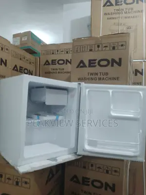 100% Home Friendly Skyrun Single Door Fridge 50lts [Bcd-55a]