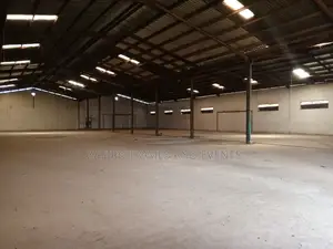 Massive 2000m2 Warehouse Near Lead City, Toll Gate, Ibadan
