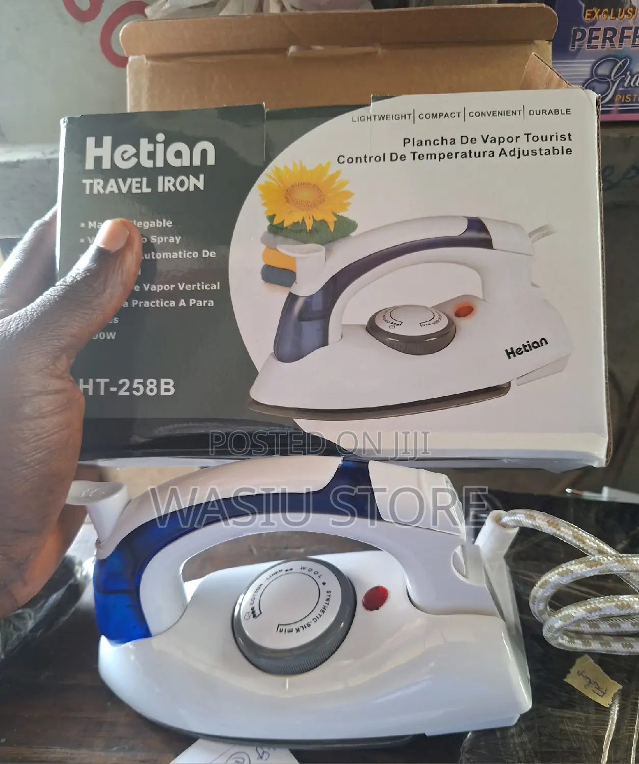 Hetian Foldable Travel Iron