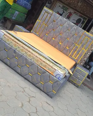 6/6 Standard Padded Bedframe.