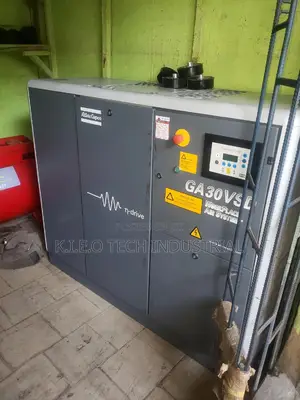 Atlas Copco Screw Compressor Machine (40hp)