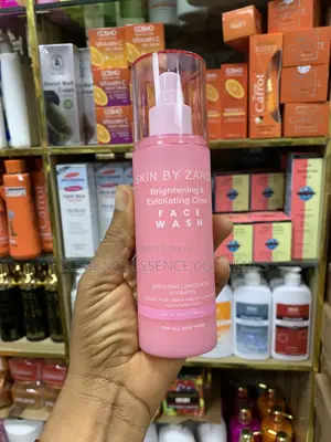 Photo - Skin by Zaron Brightening Exfoliating Glow Face Wash