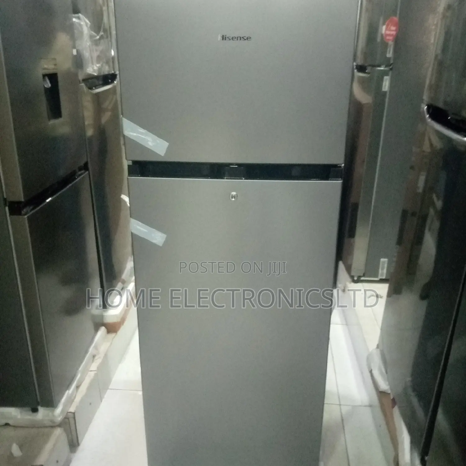 Hisense Standing Fridge 205 Liter