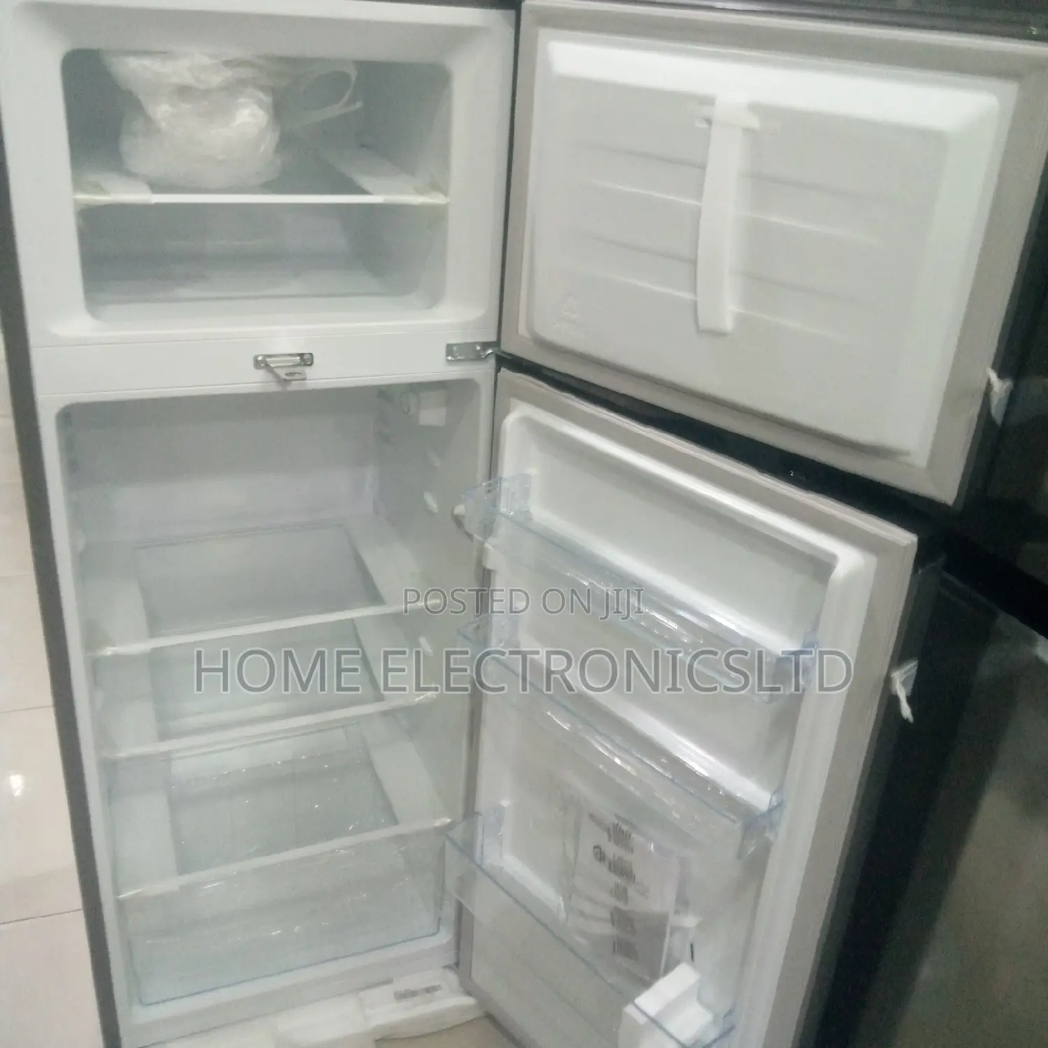 Hisense Standing Fridge 205 Liter
