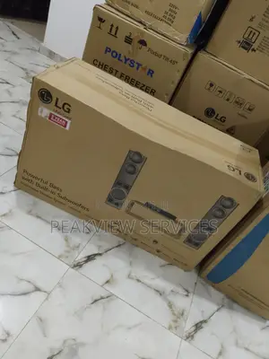 100% Unique LG Powerfull Bass Home Theater Lhd687bg 1250W