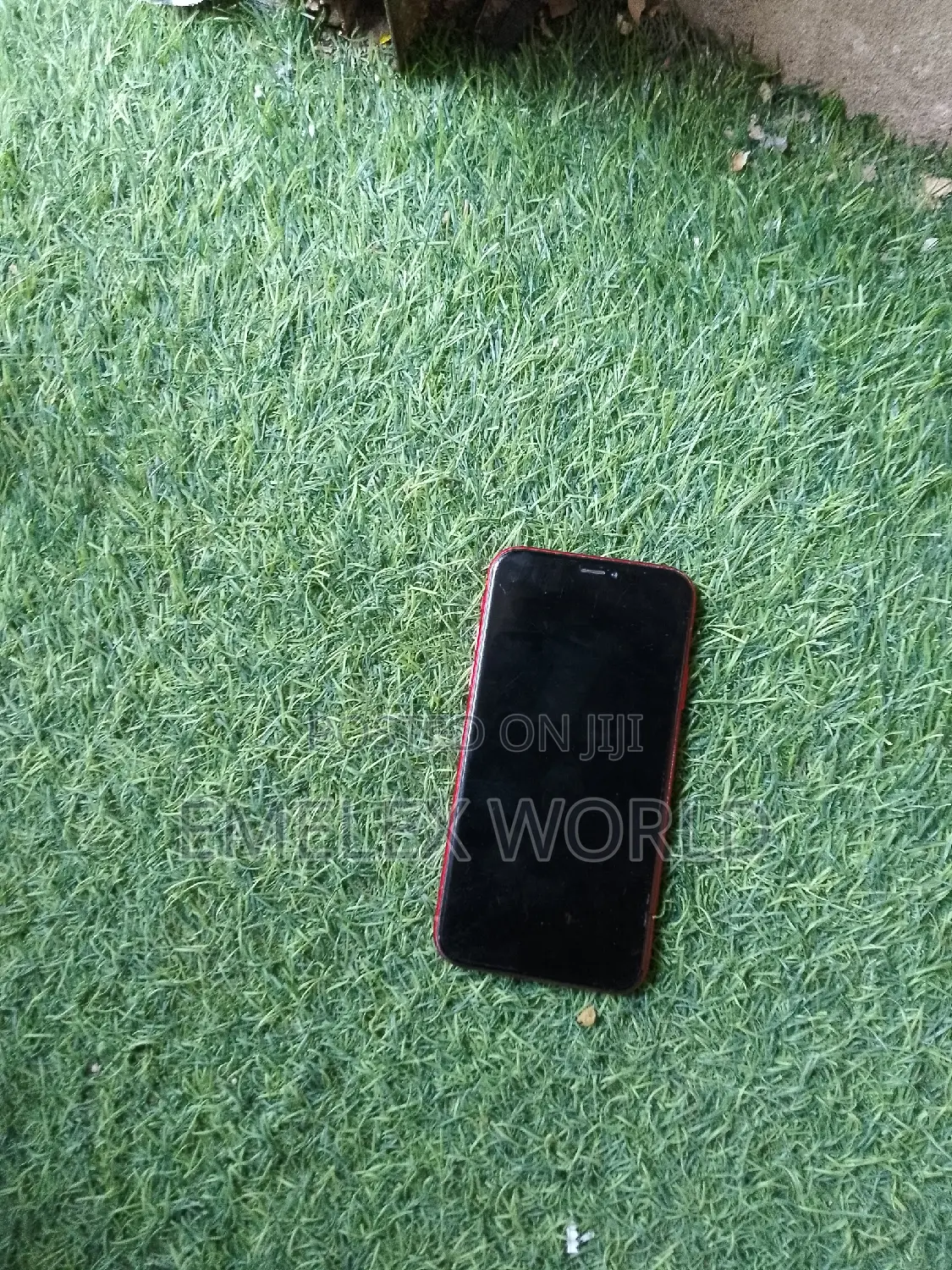 Apple iPhone XR 64 GB Red
