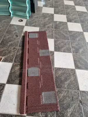 Red With Gray Coloured Patch of Shingle Stone Coated Roof Ti