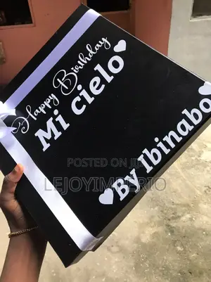 Customized Gift Boxes and Cards