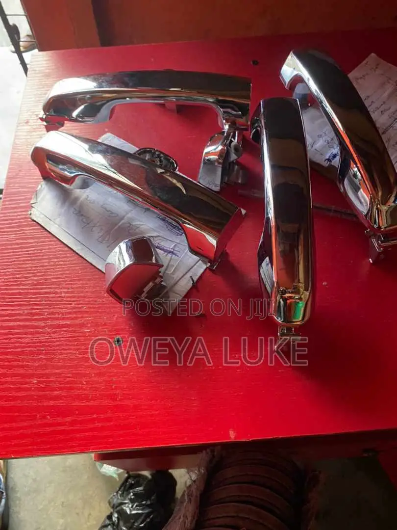Toyota Handle