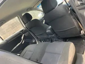 Toyota Avensis 2005 Gray