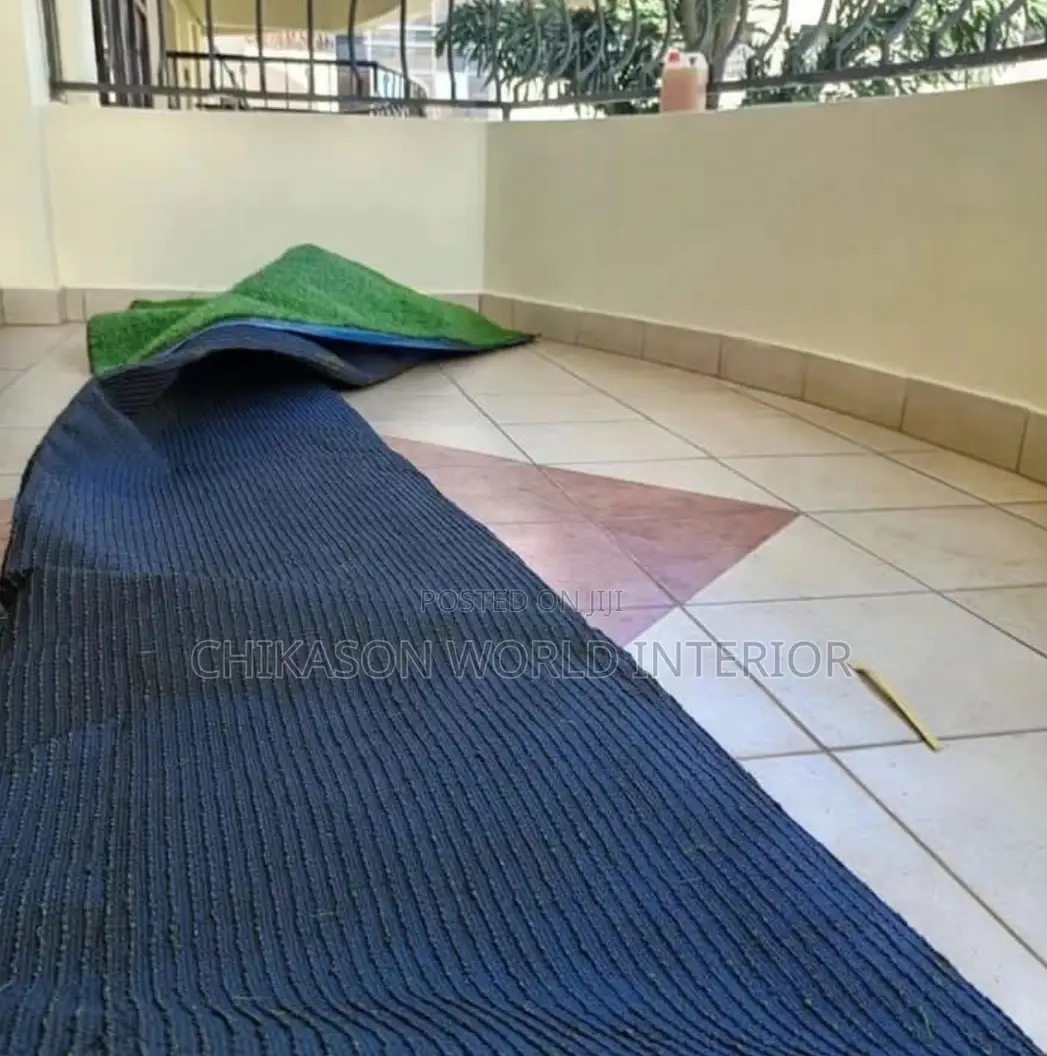 Standard Thickness Synthetic Grass