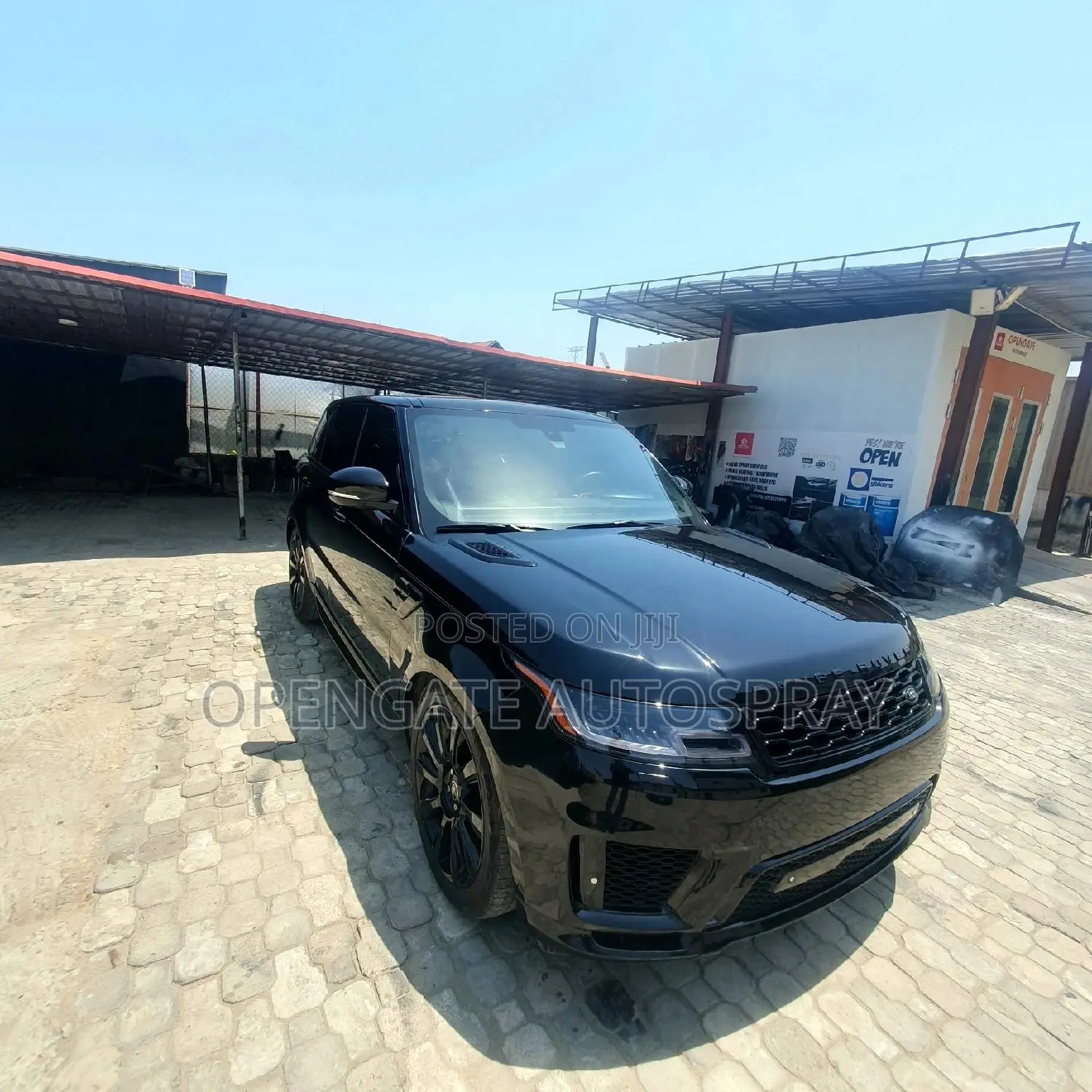 Premium Car Paint Workshop Using Only Sikkens Classic Paint
