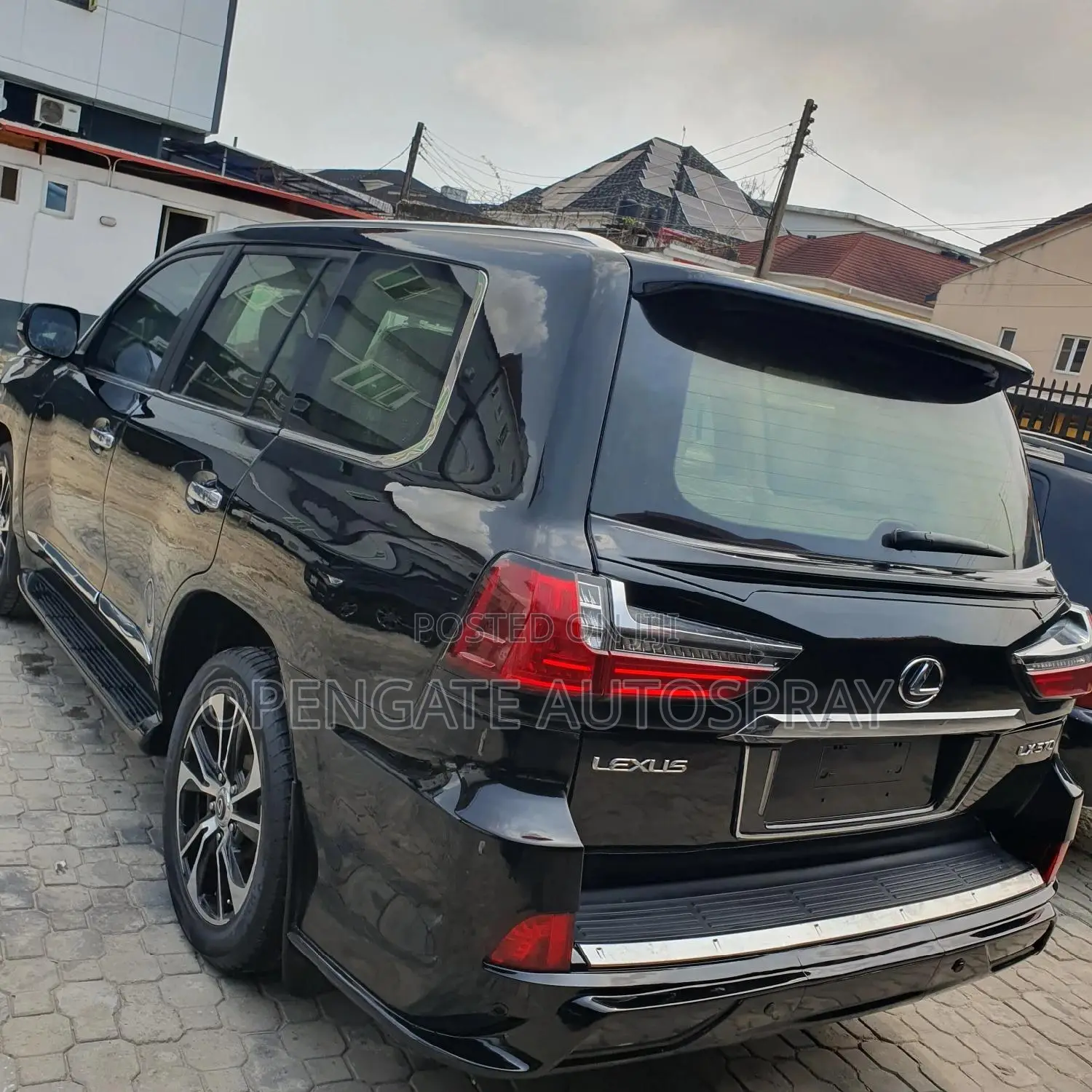 Premium Car Paint Workshop Using Only Sikkens Classic Paint