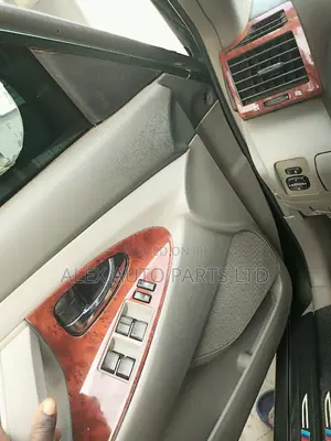 Formica Toyota Camry for All Cars