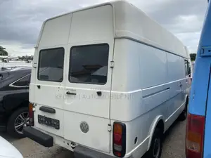 Volkswagen LT 2002 White