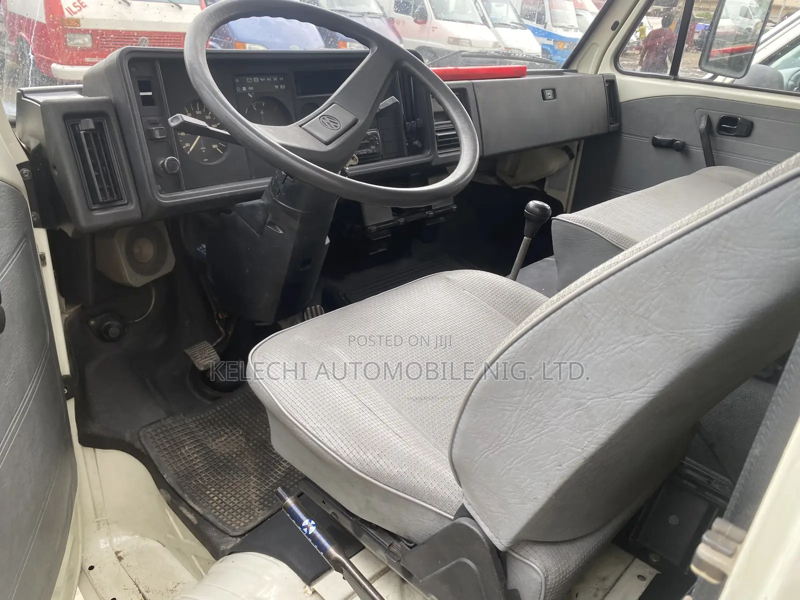 Volkswagen LT 2000 White