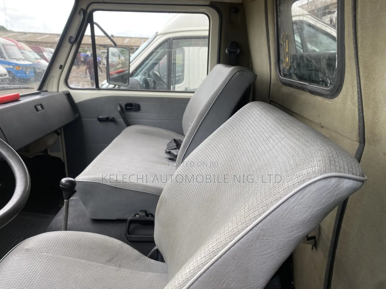 Volkswagen LT 2000 White