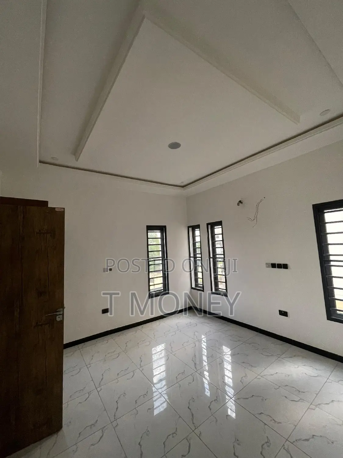 Furnished 3bdrm Duplex in Omole Phase 1, Lekki for sale