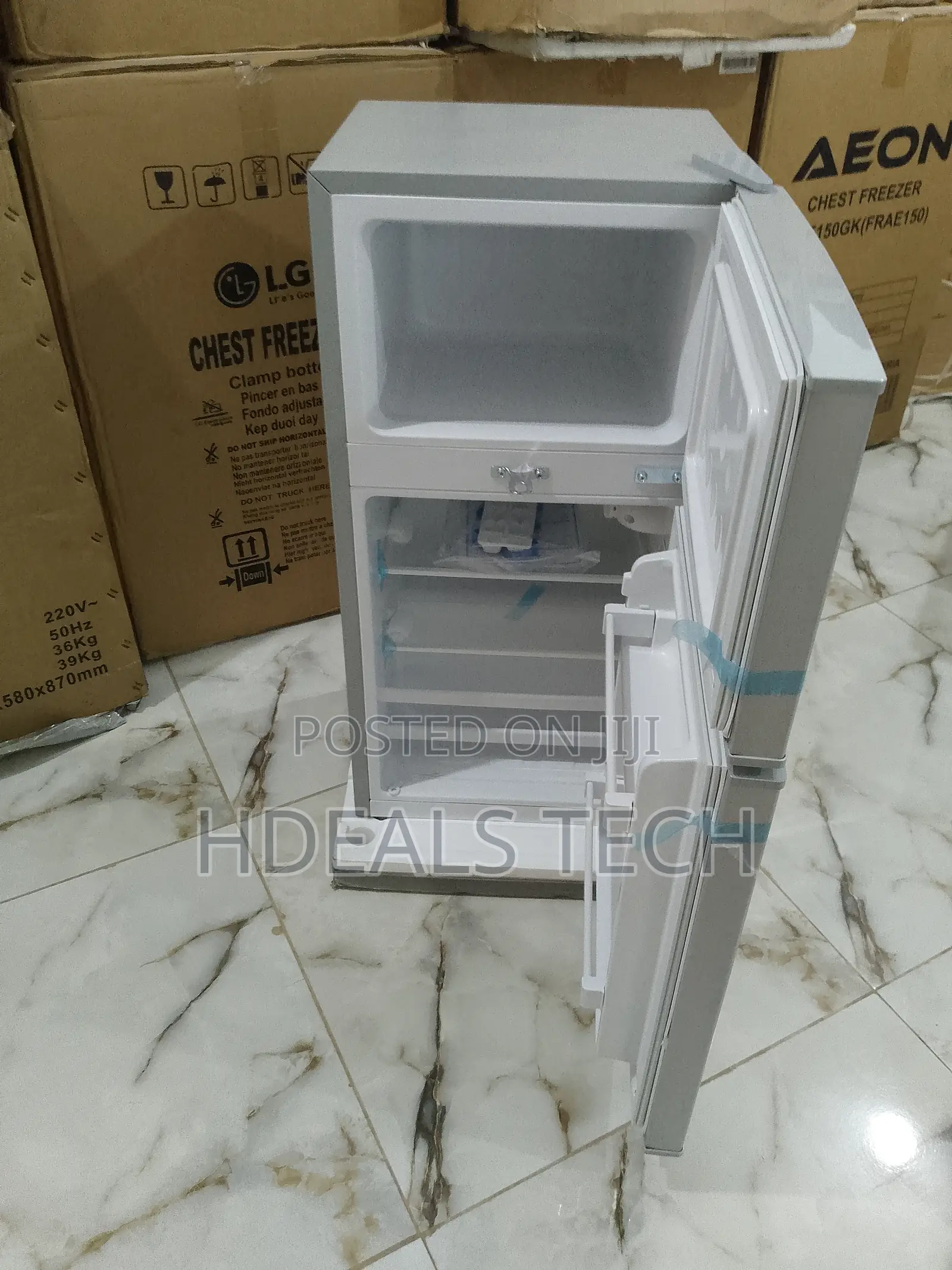 Efficient Skyrun BCD-85hc 90 L Refrigerator.