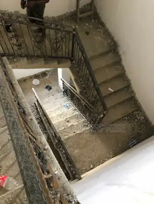 Rot Iron Staircase Rai ,