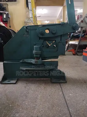 Mubea Hand Operated Iron Worker