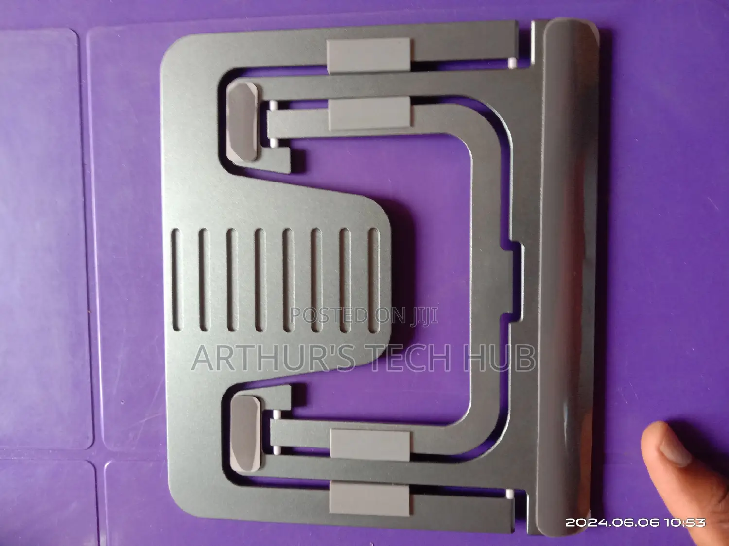 Boneruy P63 Foldable Aluminium Tablet Stand