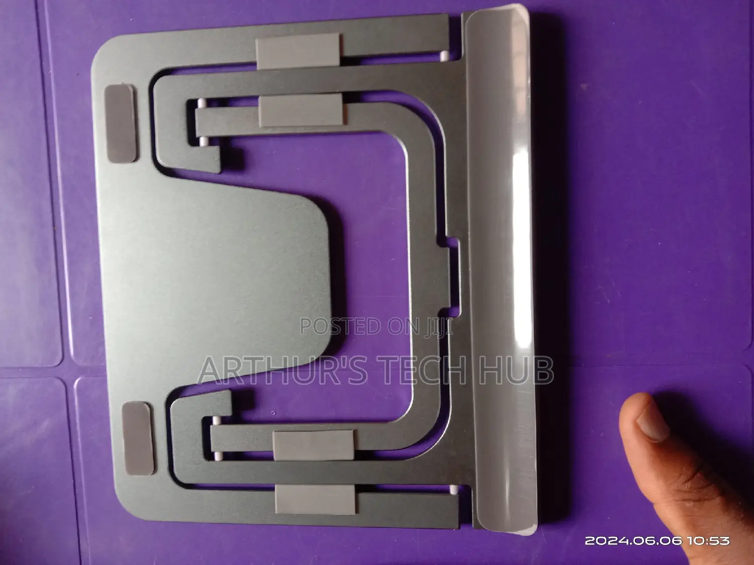Boneruy P63 Foldable Aluminium Tablet Stand