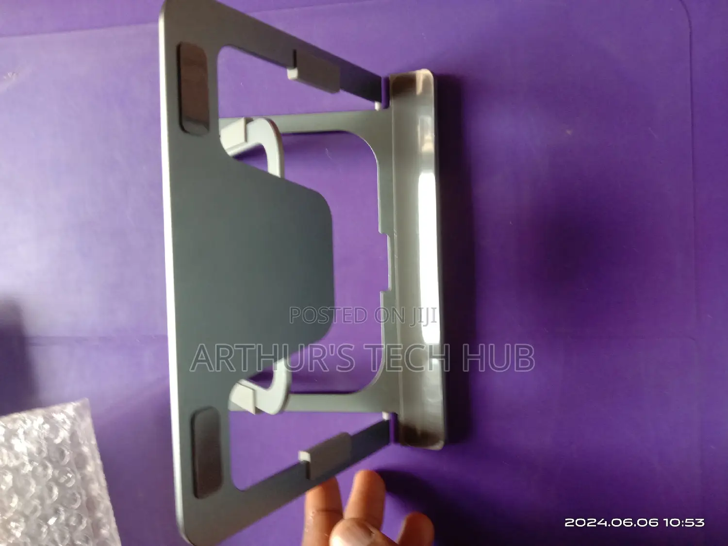 Boneruy P63 Foldable Aluminium Tablet Stand