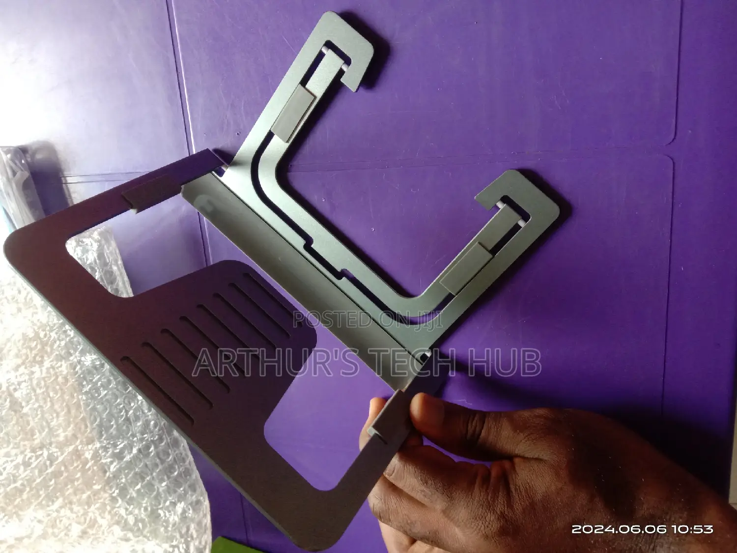 Boneruy P63 Foldable Aluminium Tablet Stand
