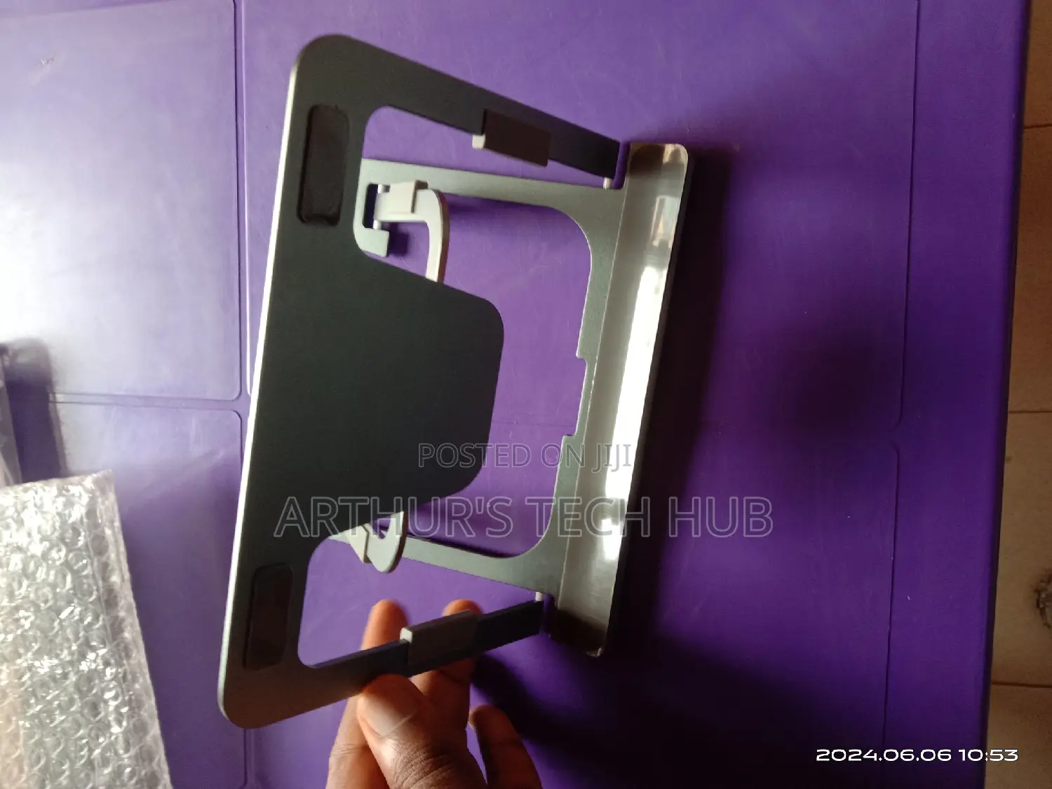 Boneruy P63 Foldable Aluminium Tablet Stand